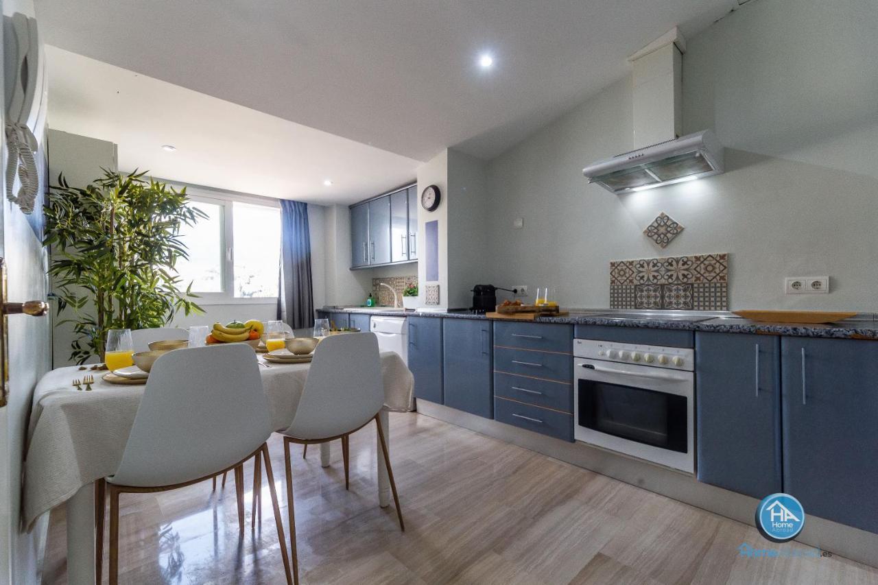 HomeAbroad Apartments - Ático Deluxe Fuengirola with FREE Parking Exterior foto