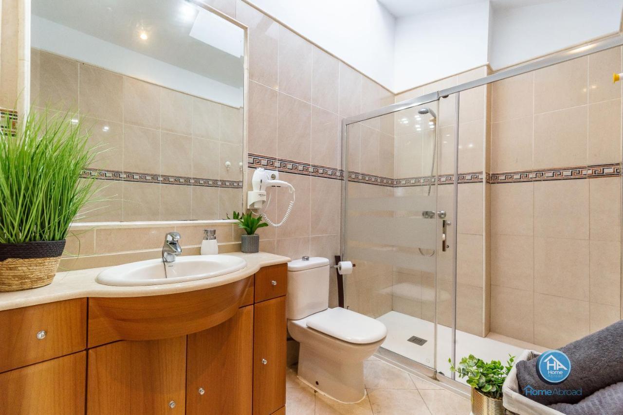 HomeAbroad Apartments - Ático Deluxe Fuengirola with FREE Parking Exterior foto