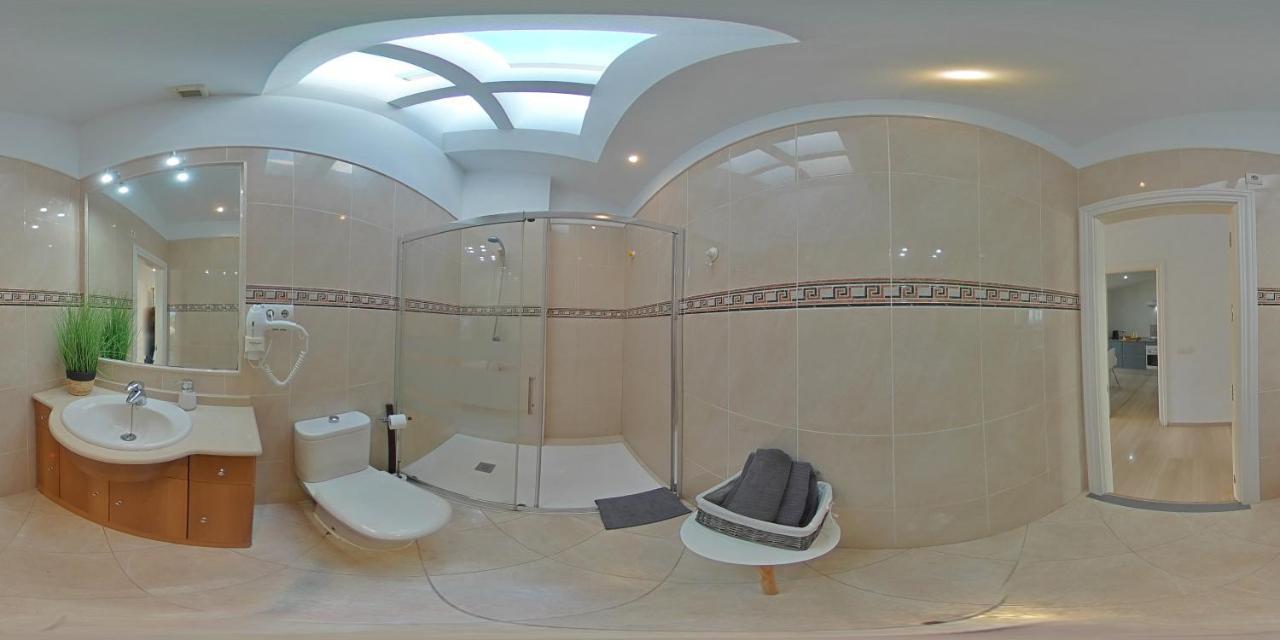 HomeAbroad Apartments - Ático Deluxe Fuengirola with FREE Parking Exterior foto